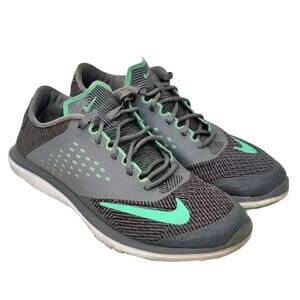 Nike gray lace up sneakers sz 8